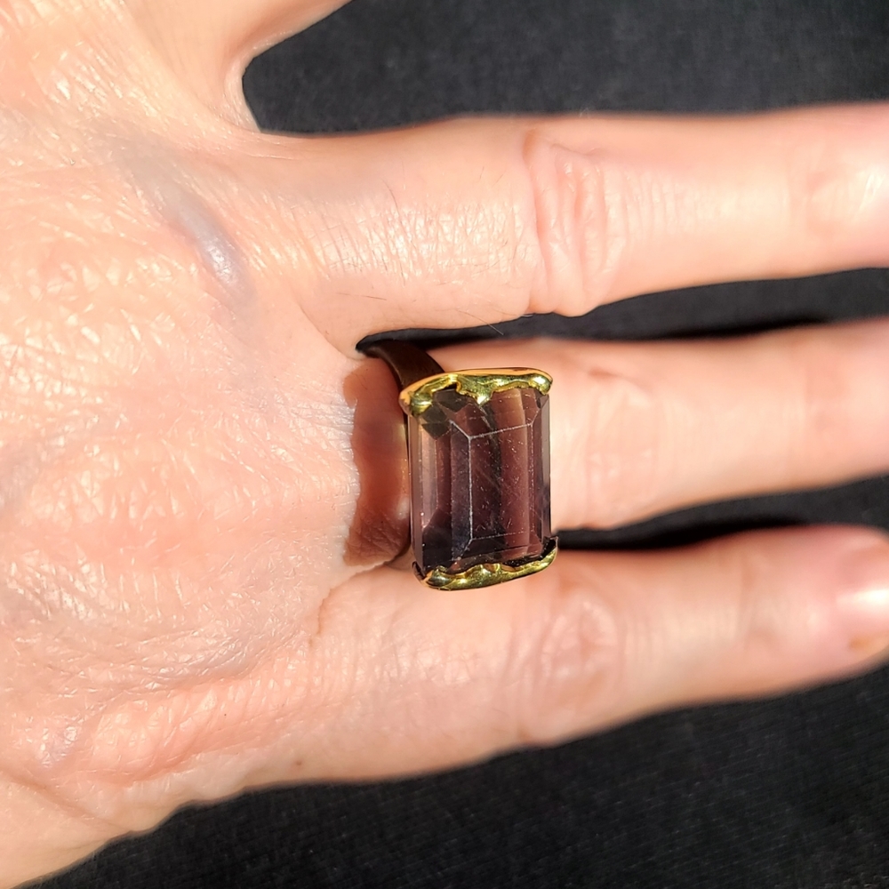 Knockout large Fluorite Solitaire Emerald cut ring sz 7.5 - Picture 4 of 12